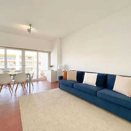 Marina View 2 Bedrooms And Terrace