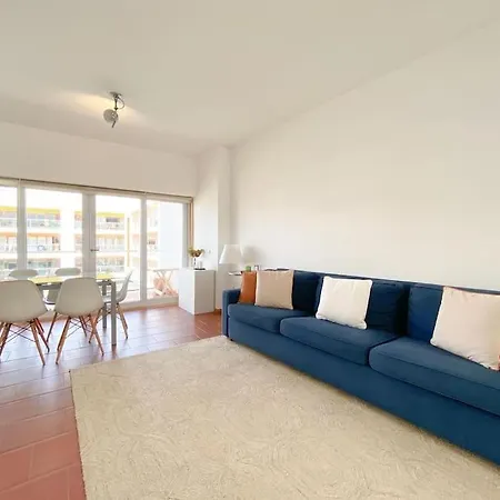 Marina View 2 Bedrooms And Terrace