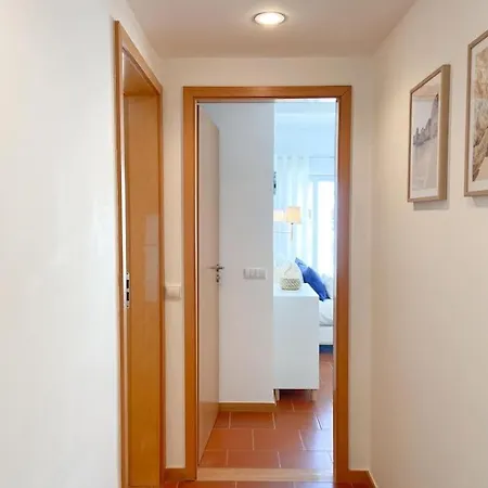 Marina View 2 Bedrooms And Terrace Apartment Lagos