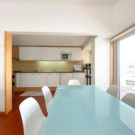 Marina View 2 Bedrooms And Terrace 拉哥斯