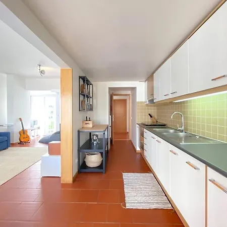 Marina View 2 Bedrooms And Terrace